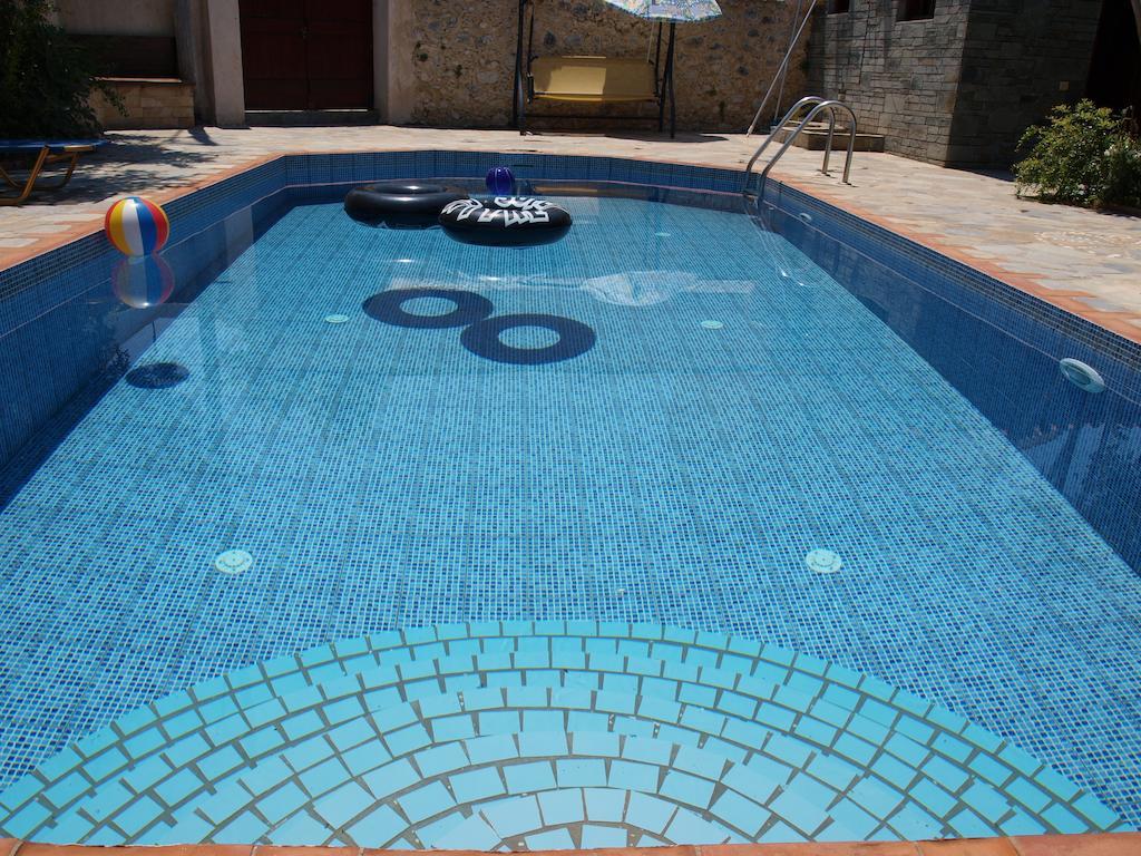 Εlegant Villa Liakos Pigi  Ngoại thất bức ảnh