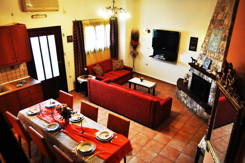 Εlegant Villa Liakos Pigi  Ngoại thất bức ảnh