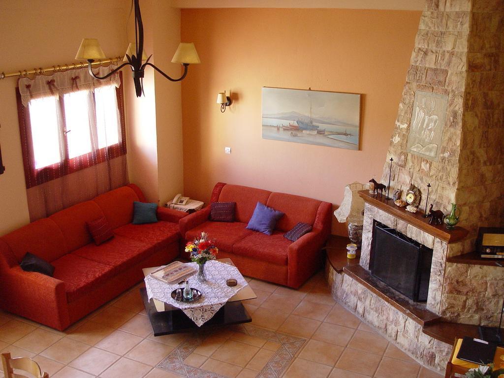Εlegant Villa Liakos Pigi  Ngoại thất bức ảnh